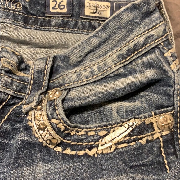 Jeans - Picture 4 of 8